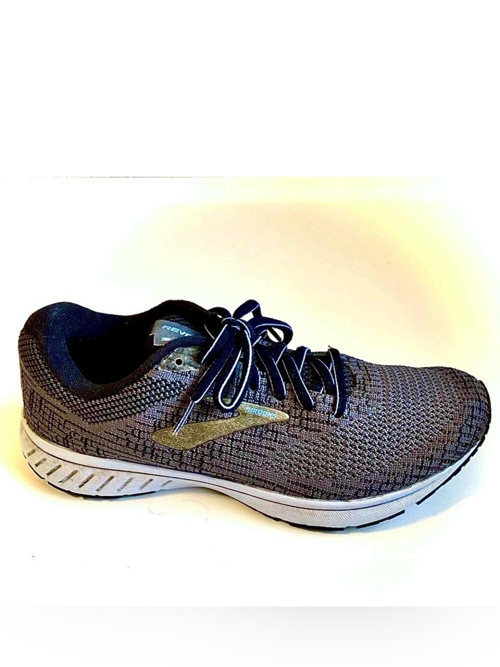 BROOKS Revel 3 DNA Running Athletic Sneaker Mesh Lace-up Grey 10